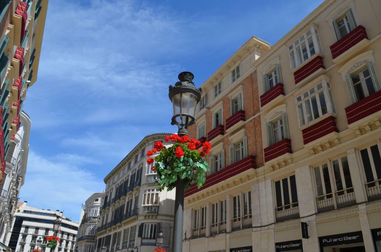 Homely Malaga Plaza Montano Buitenkant foto